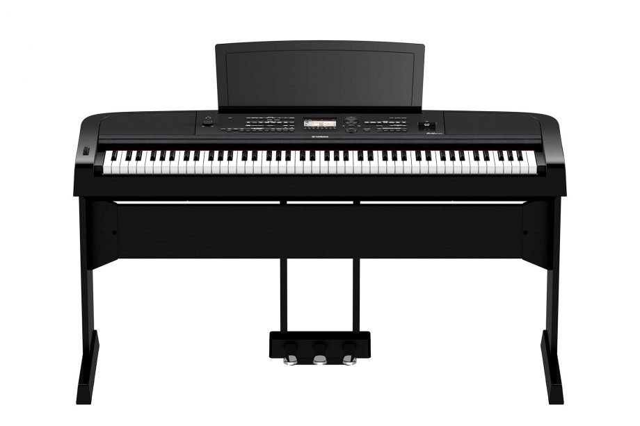 Yamaha DGX 670 Portable Grand