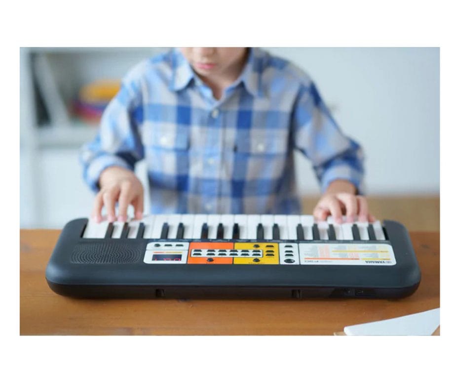 Yamaha PSS F30 Keyboard