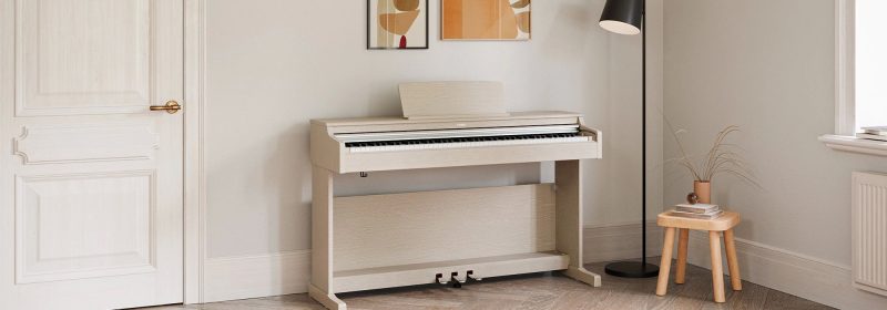 Yamaha Piano weiße Eiche Wohnzimmer Banner