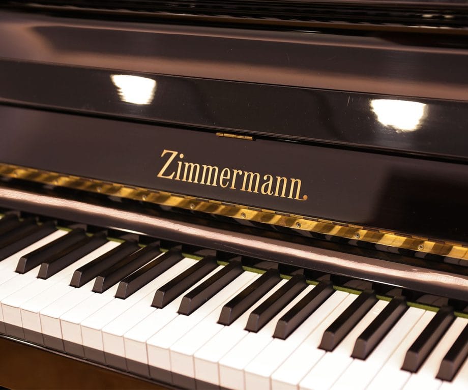 Piano Zimmermann 124 Tastenklappe und Tastatur